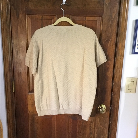 Beige textured light weight sweater - Picture 3 of 4